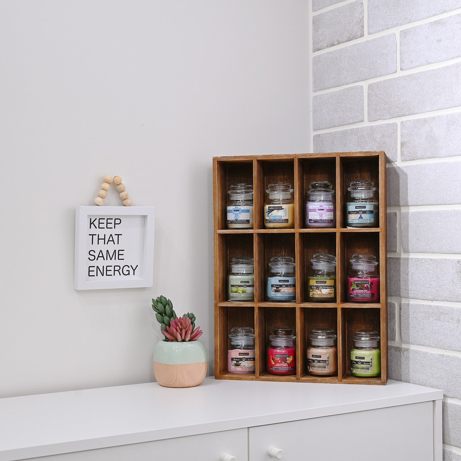 Wall Mounted Wooden Mountable 12 Compartments Shelf
