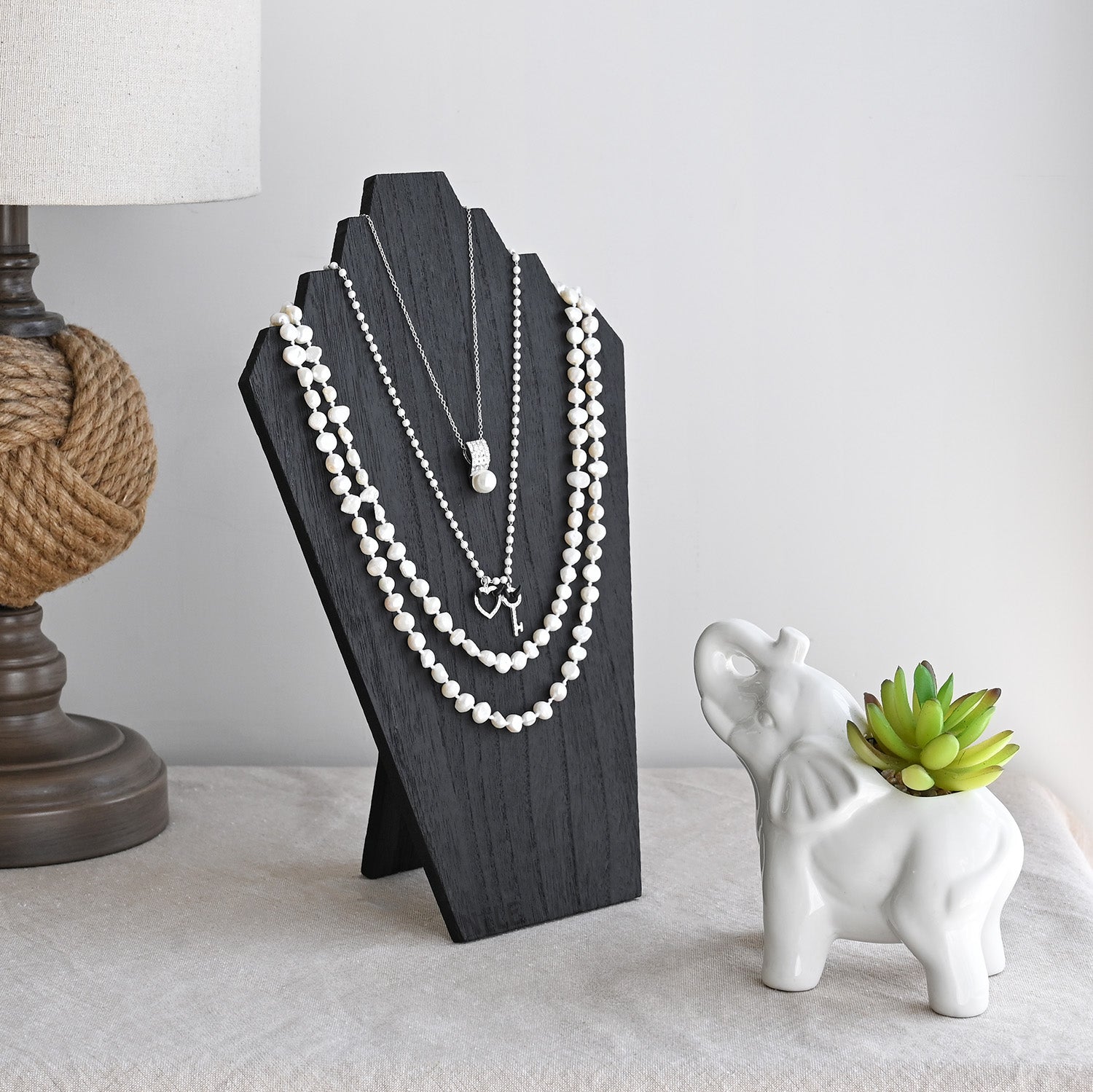  2 Pcs Lightweight Wooden Jewelry Display