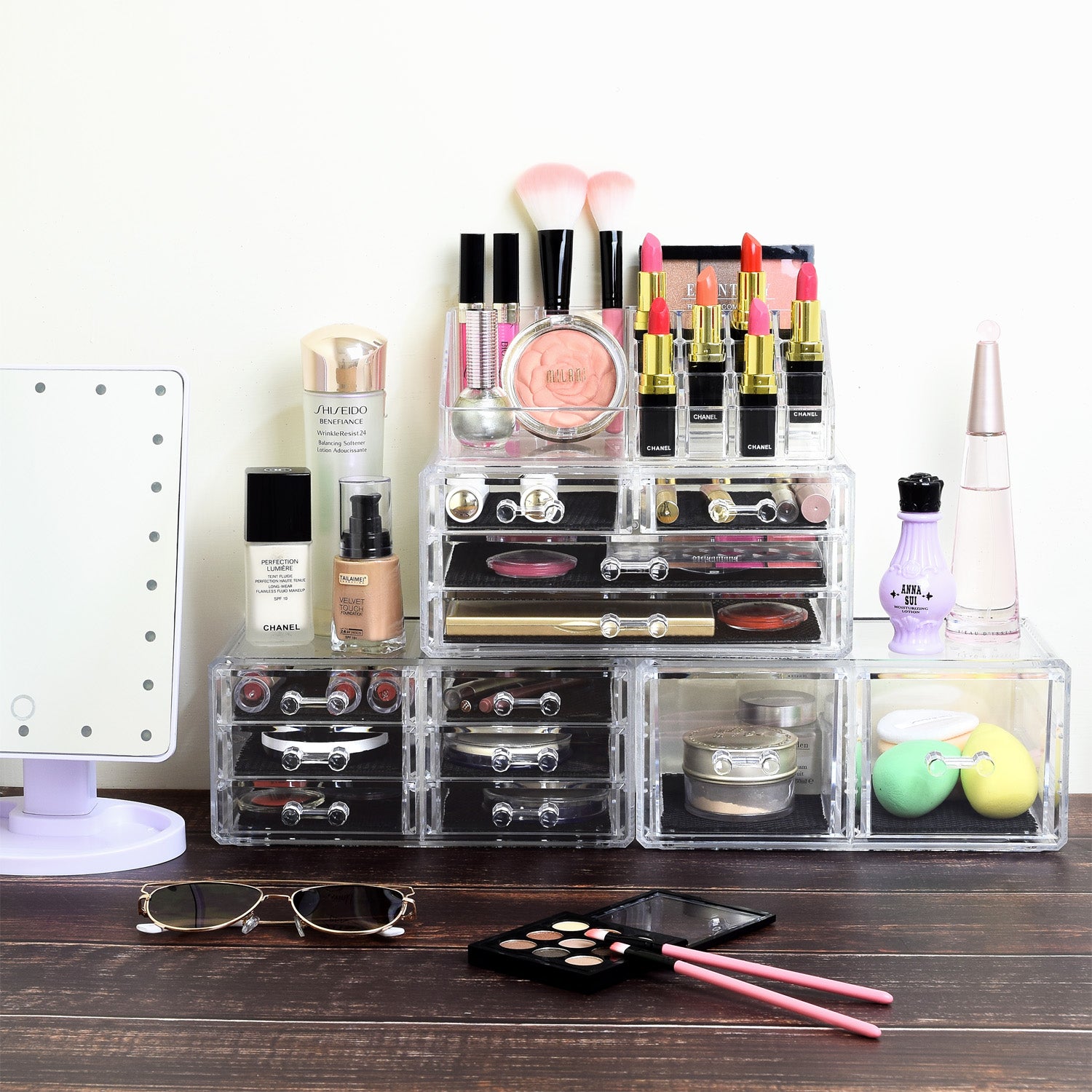 clear makeup tackle box Okllen Brush Holder with Dustproof Lid, White Pearls, Acrylic Makeup Brush Organizer with 3 Compartment, Large Cosmetic Brush Storage Case for Vanity, Bathroom, Bedroom : Beauty & Personal allowing you to store all your essentials and extra items Wholesale Luxury Transparent Makeup Storage