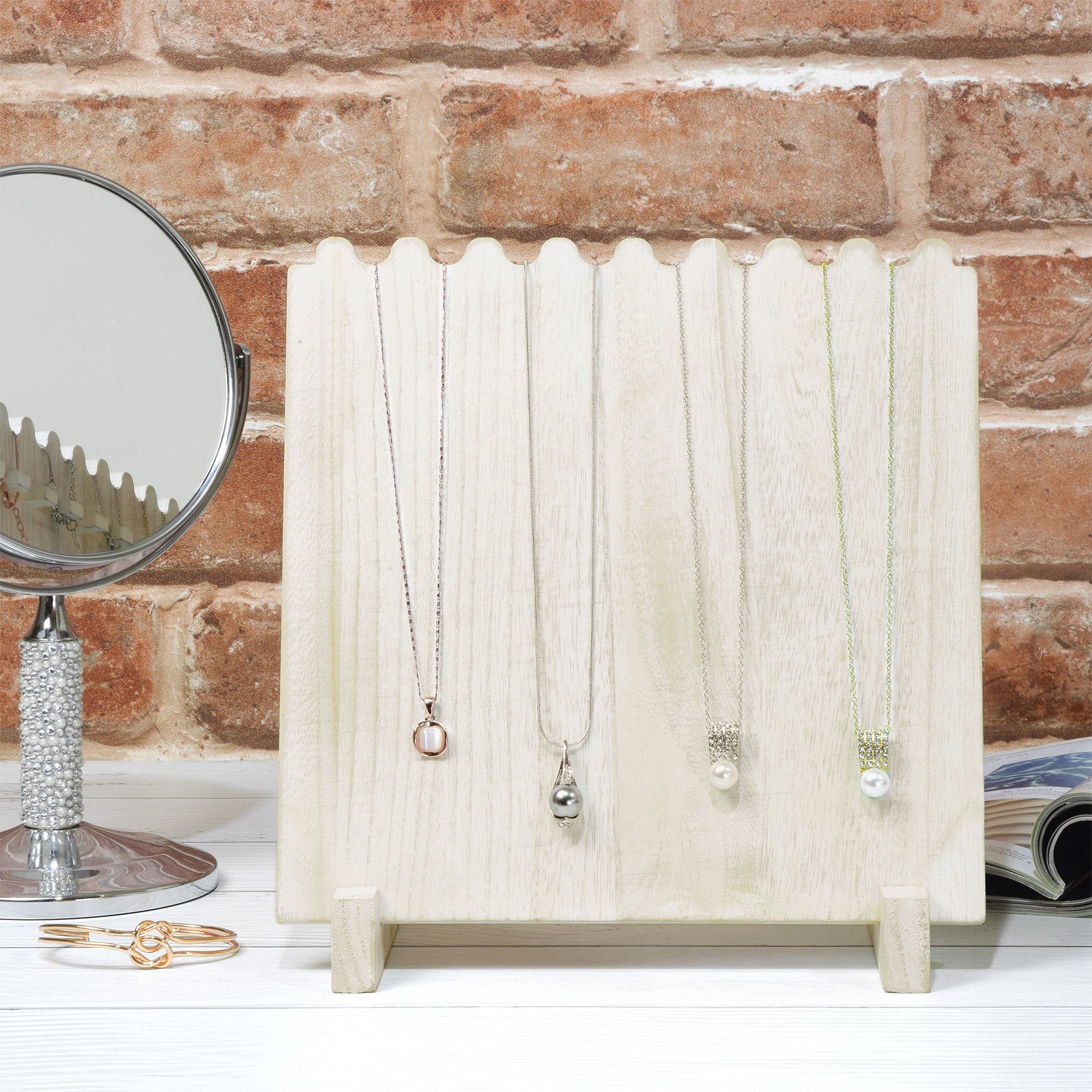 Ikee Design® Wooden Plank Necklace Jewelry Display Stand for 8 Necklaces