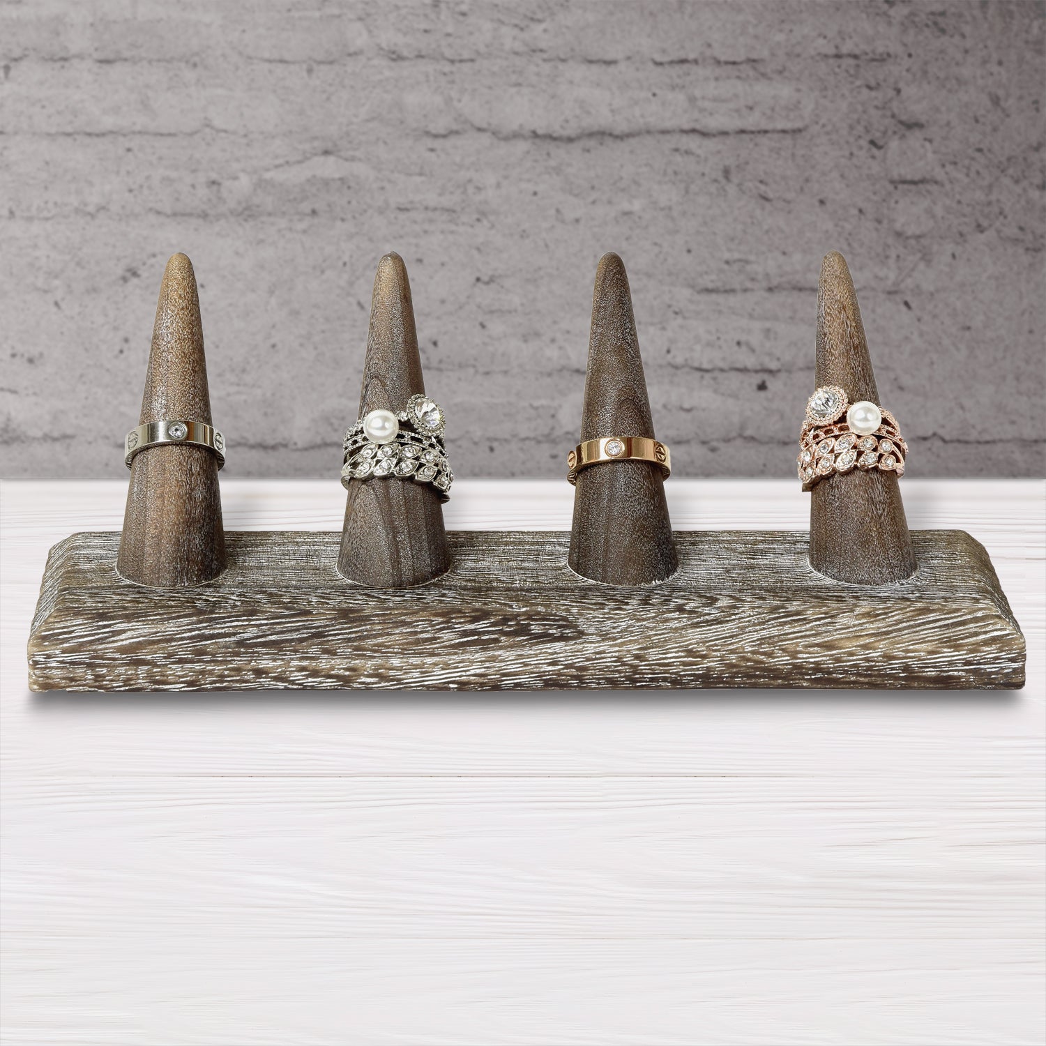 Ikee Design® 4 Pcs Set Finger Ring Stand Jewelry Display Holder 7 1/2" x 2 1/4" x 2 3/4"